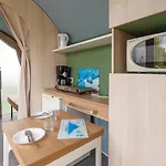 Haliotis אתר קמפינג 3*